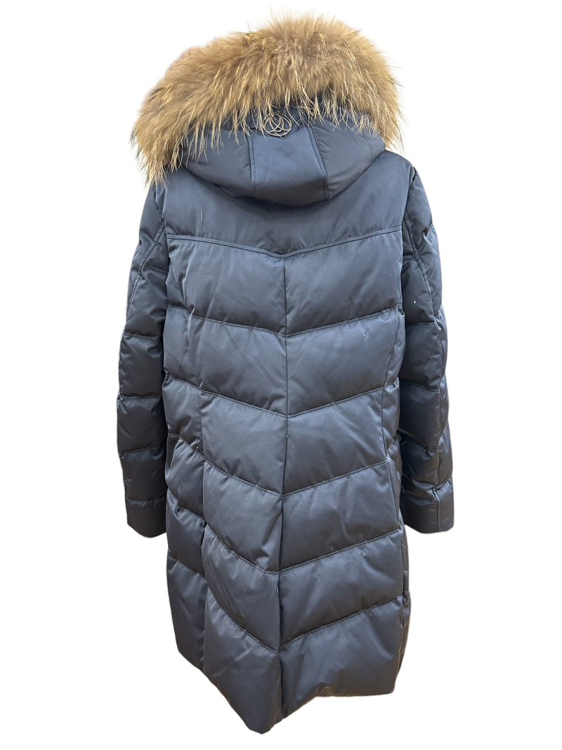 EllaBee Size XL Coat